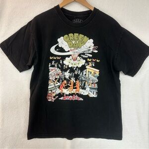 Green Day Black Graphic T-Shirt size L Unisex
